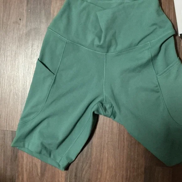 Nike Forest Green Training Shorts - Picture 16 of 16